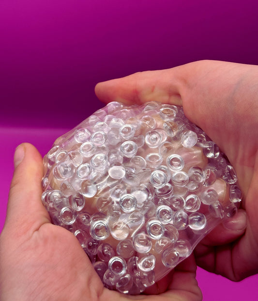 Squishy Knetball mit transparenten Perlen